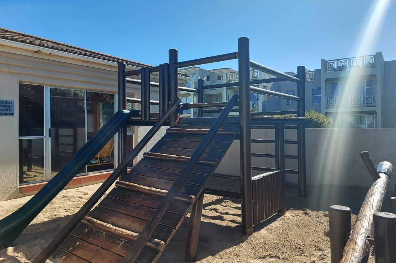 First Group Hermanus Beach Club Apartment Exterior photo