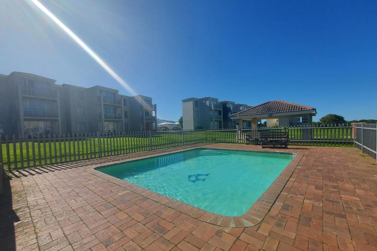 First Group Hermanus Beach Club Apartment Exterior photo