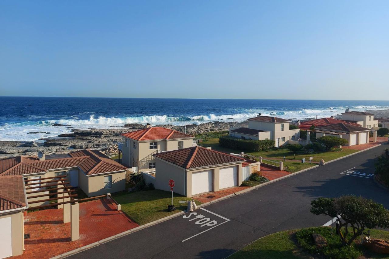 First Group Hermanus Beach Club Apartment Exterior photo